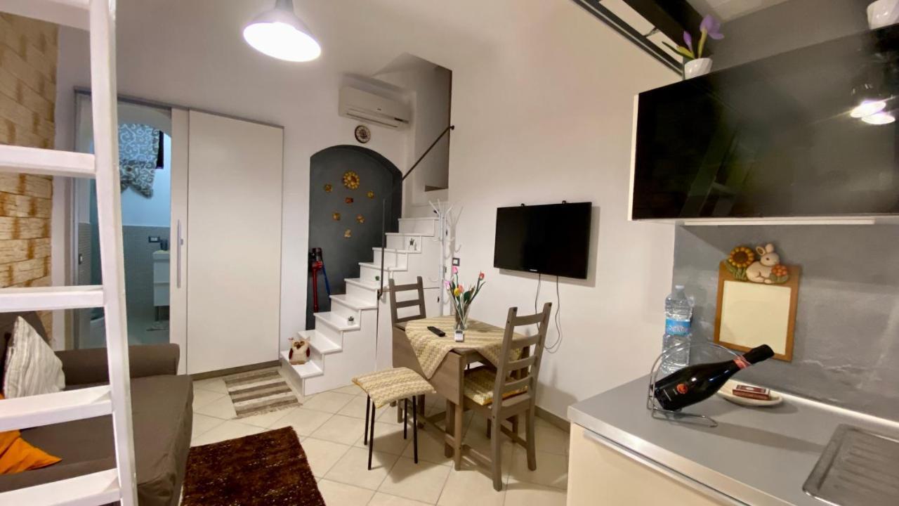 Zeus Charming Apartment Сиракузы Экстерьер фото